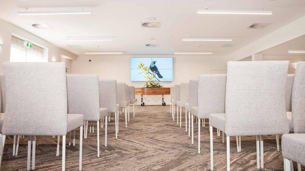 Fountains Funerals (27 Of 60) Pano Crop